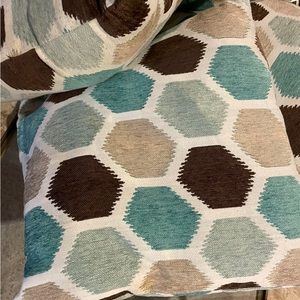 Set of 4 pier 1 Imports pillows